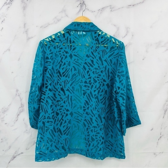 White Stag Floral Sheer Button Down Blue - Picture 3 of 3